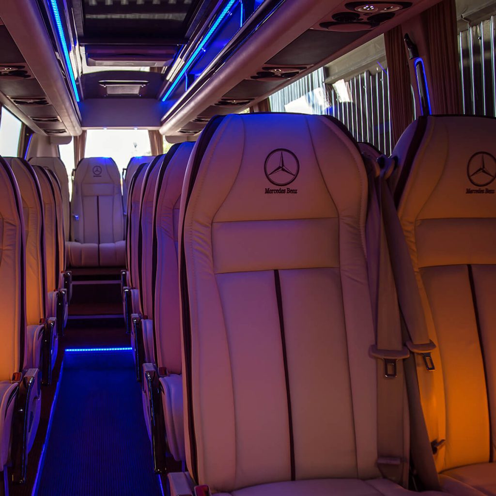 Exklusiver VIP-Transfer auf Mallorca mit hochwertigem Minibus